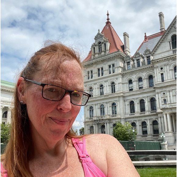 Meet your Posher, Denise - Picture 11 of 14